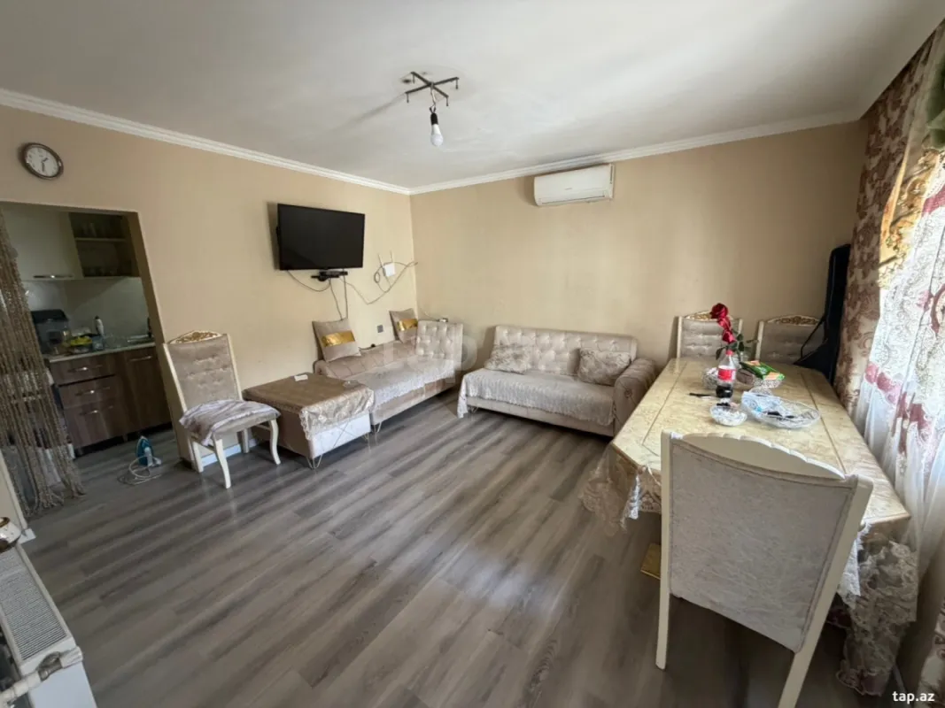 Satılır 3 otaqlı həyət evi