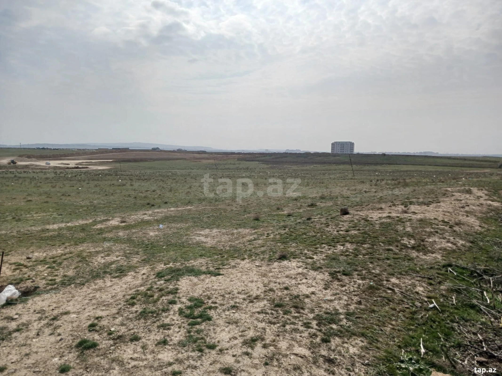 Satılır torpaq sahəsi