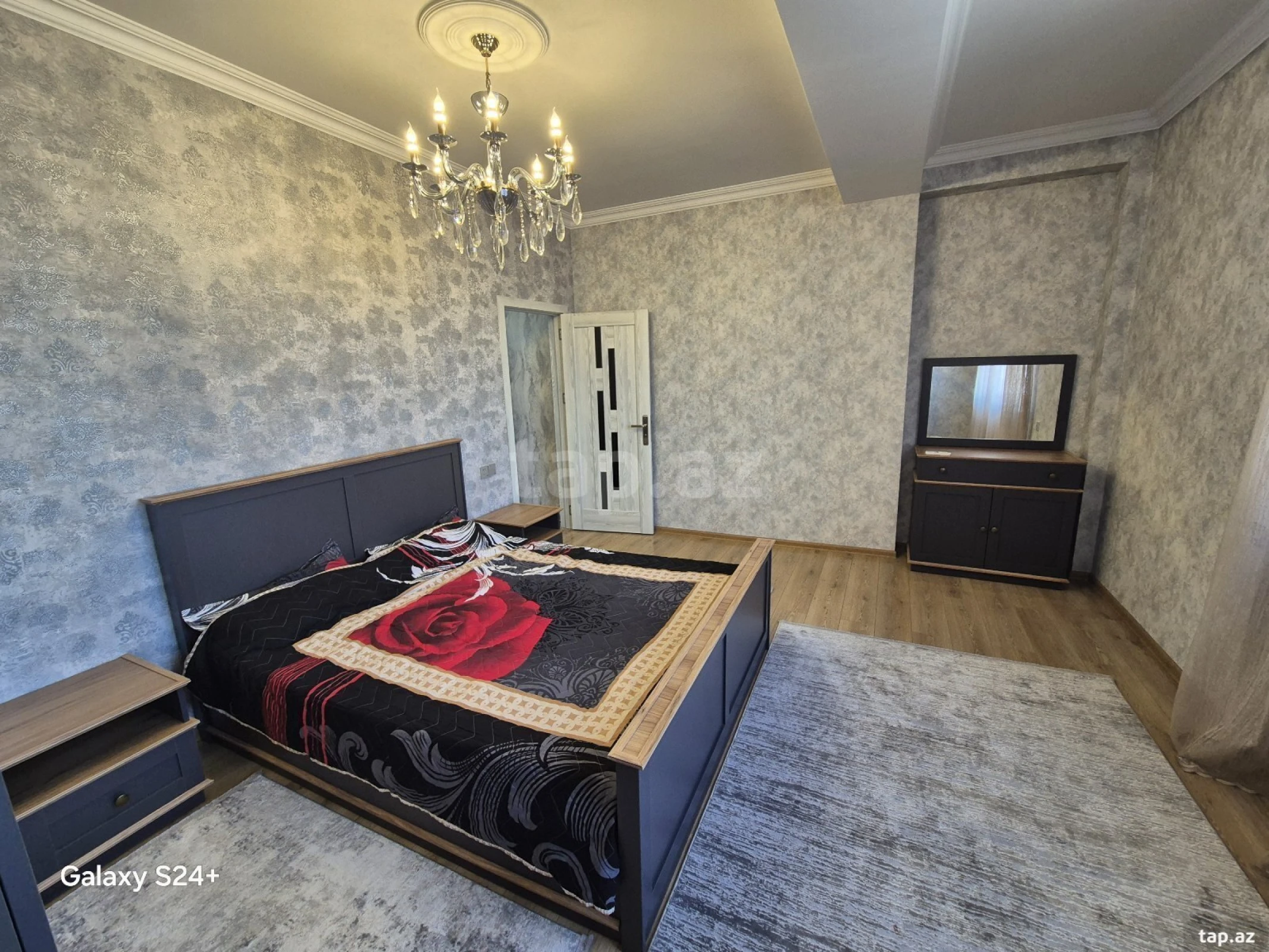 Kirayə verilir 2 otaqlı yeni tikili 85 m²