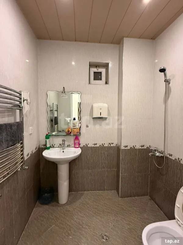 Kirayə verilir ofis