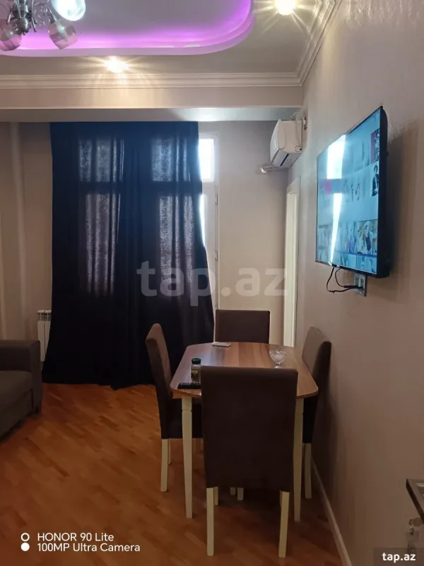Kirayə verilir 2 otaqlı yeni tikili 49 m²