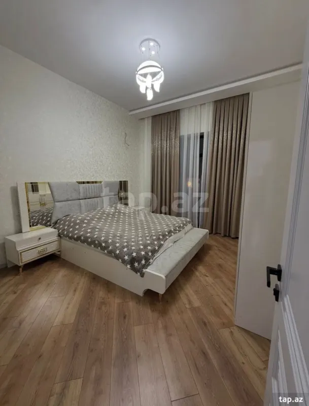 Kirayə verilir 5 otaqlı yeni tikili 100 m²