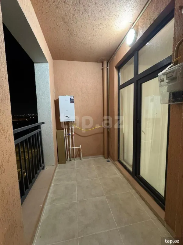 Kirayə verilir 2 otaqlı yeni tikili 75 m²