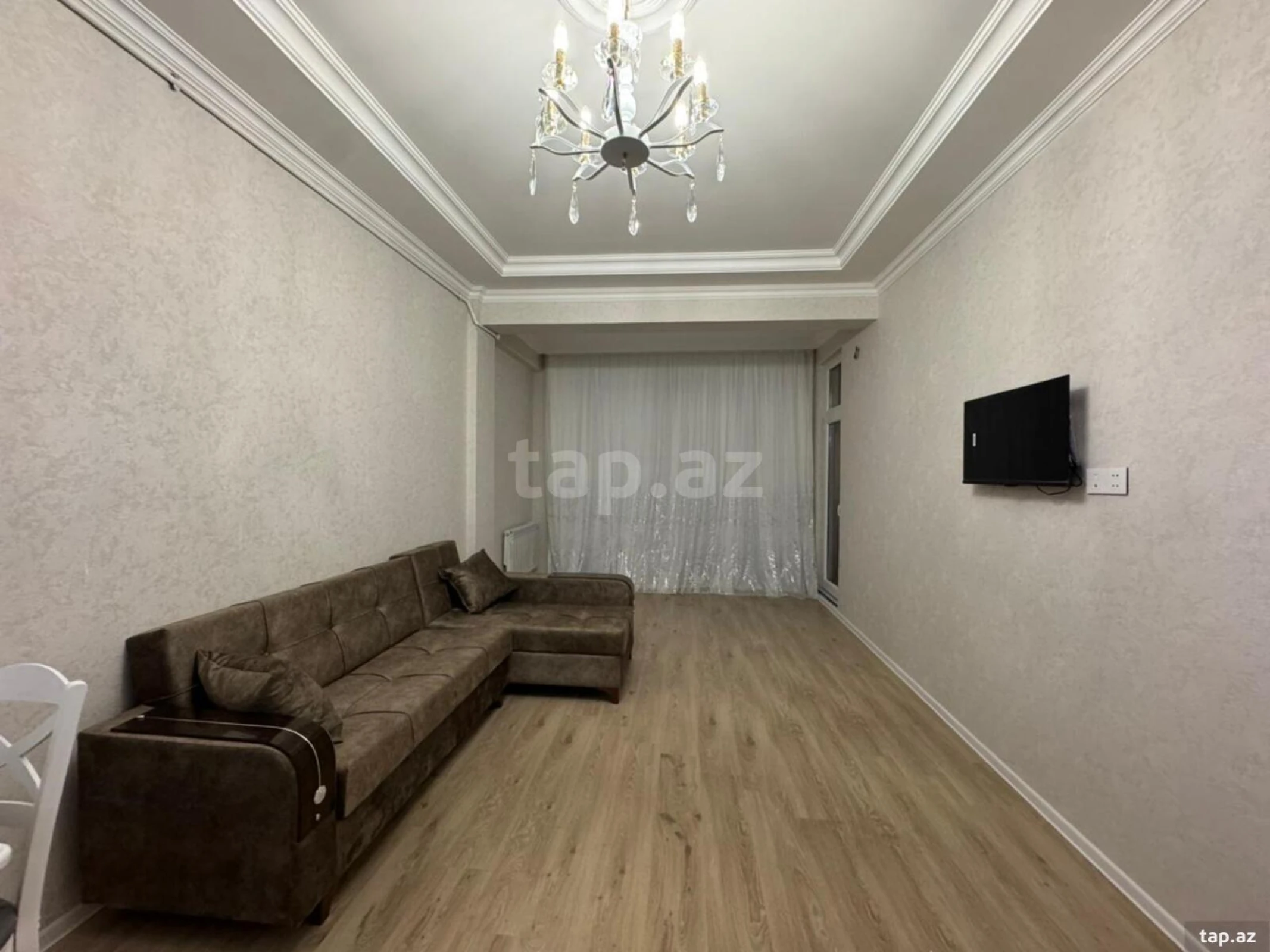 Kirayə verilir 2 otaqlı yeni tikili 75 m²