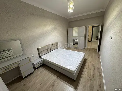 Kirayə verilir 2 otaqlı yeni tikili 75 m²