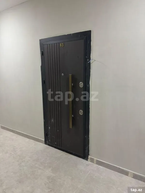 Kirayə verilir 2 otaqlı yeni tikili 75 m²