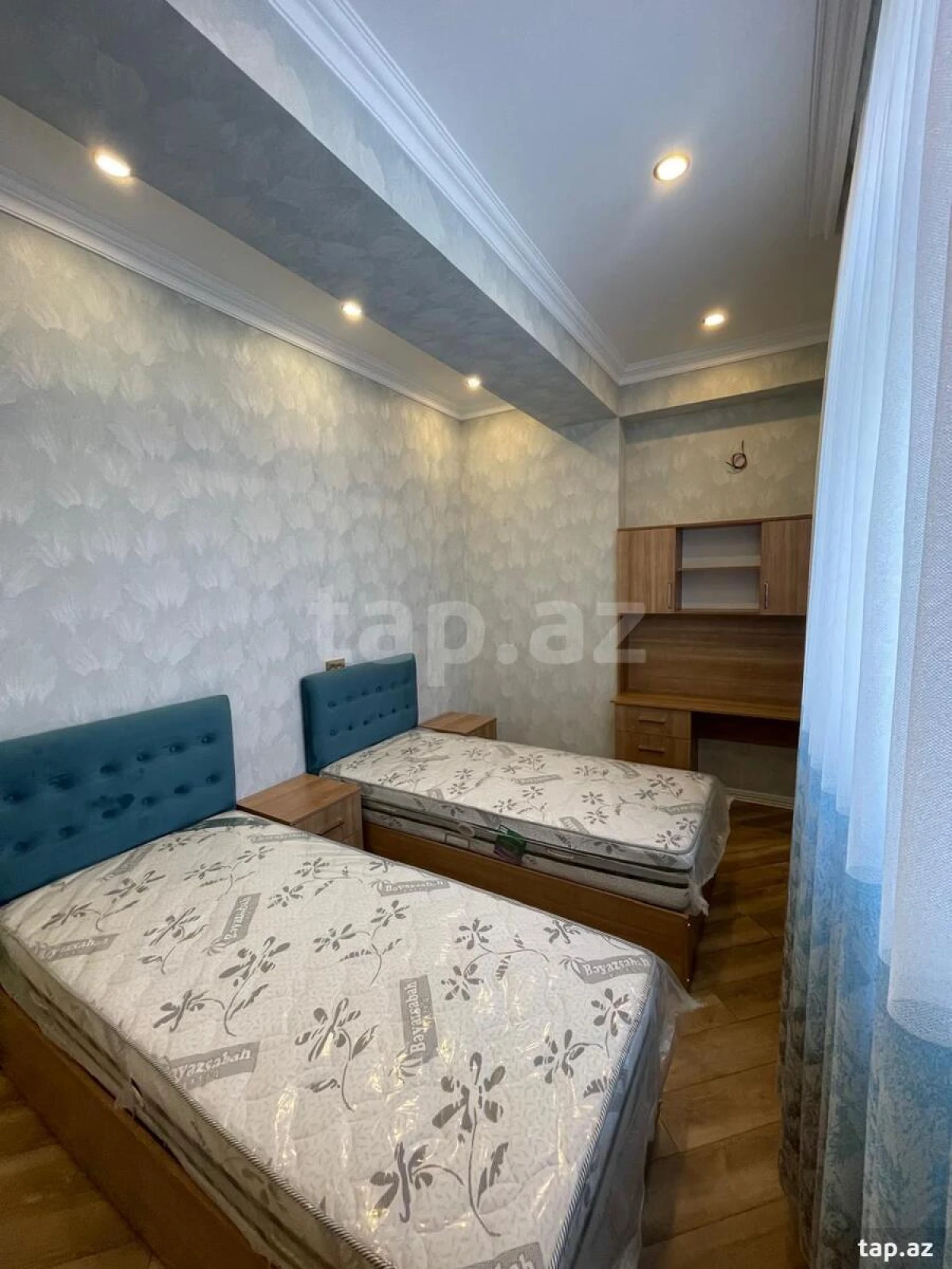 Kirayə verilir 4 otaqlı yeni tikili 124 m²