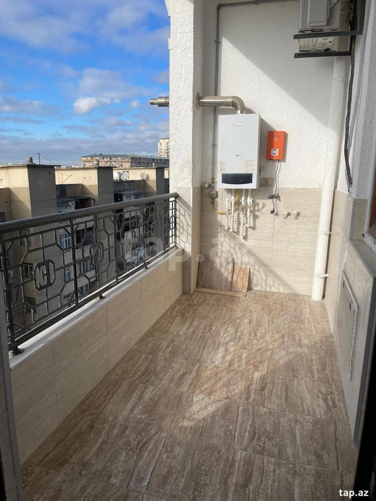 Kirayə verilir 4 otaqlı yeni tikili 124 m²