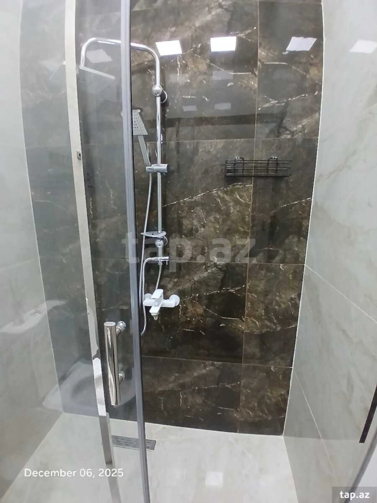 Kirayə verilir 2 otaqlı yeni tikili 54 m²