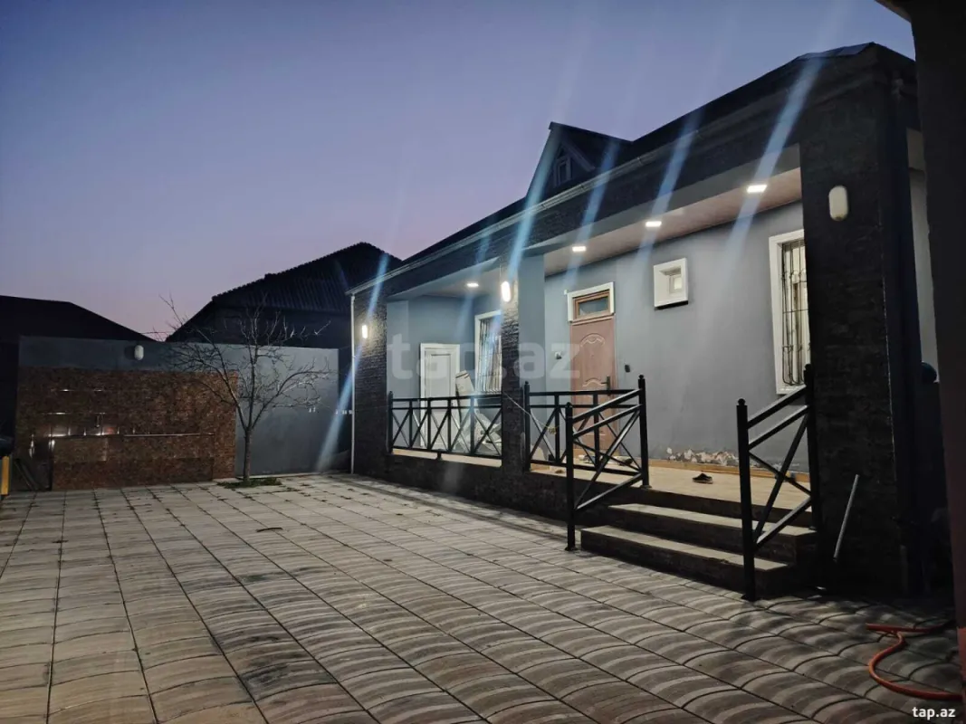 Satılır 3 otaqlı həyət evi