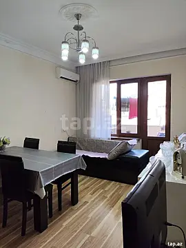 Kirayə verilir 2 otaqlı mənzil 70 m²