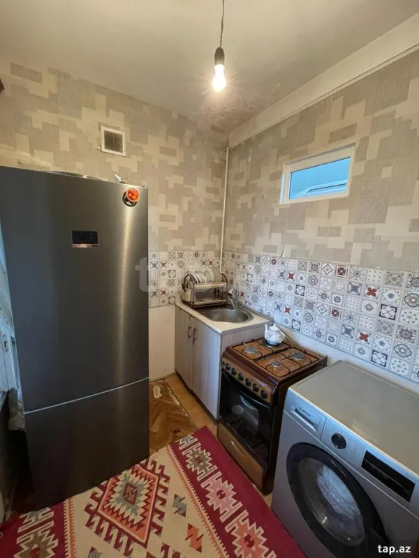 Satılır 1 otaqlı mənzil 45 m²