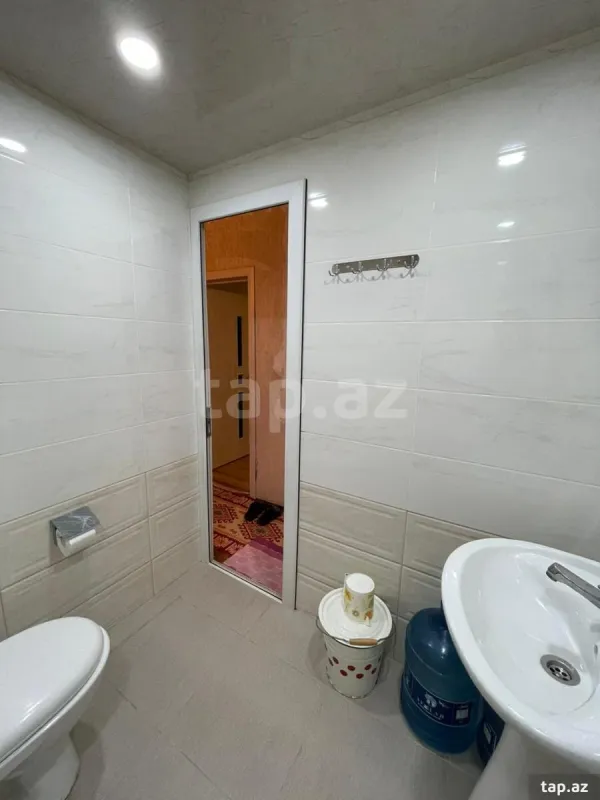 Satılır 1 otaqlı mənzil 45 m²