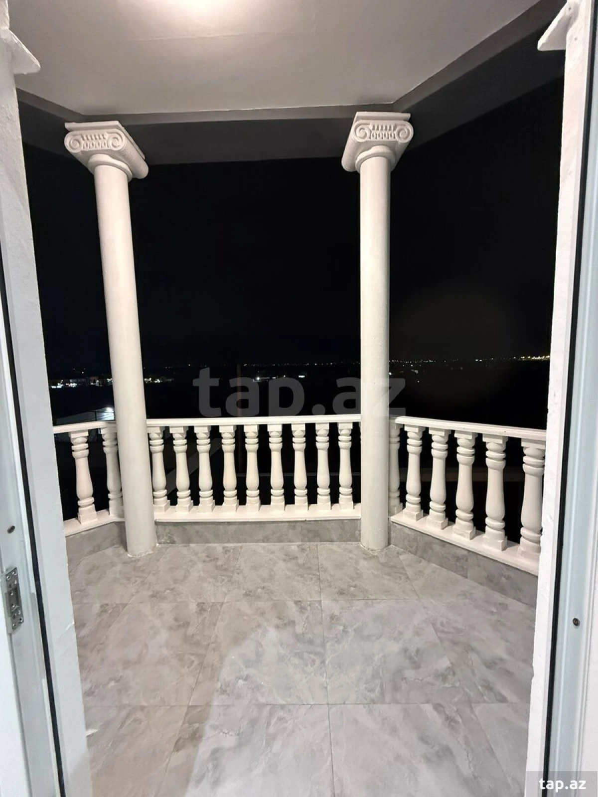 Satılır 6 otaqlı həyət evi