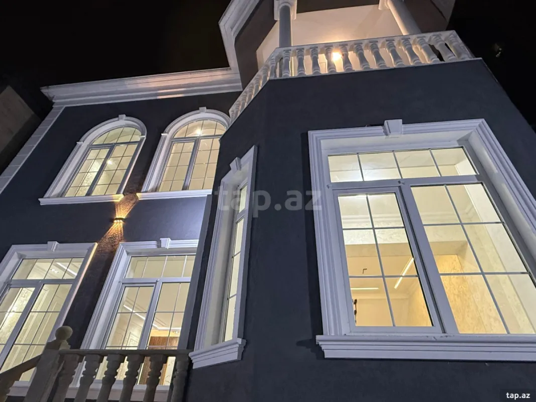 Satılır 6 otaqlı həyət evi