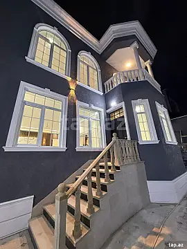 Satılır 6 otaqlı həyət evi