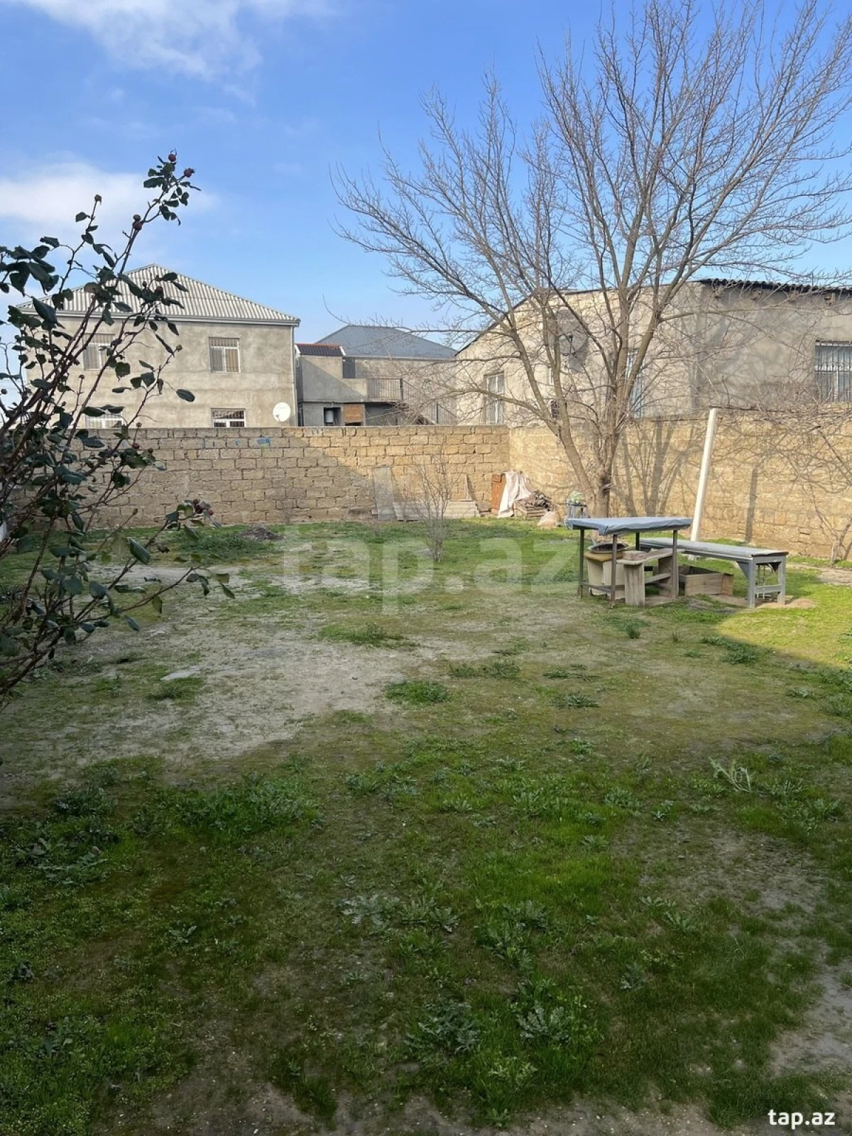 Satılır 2 otaqlı həyət evi