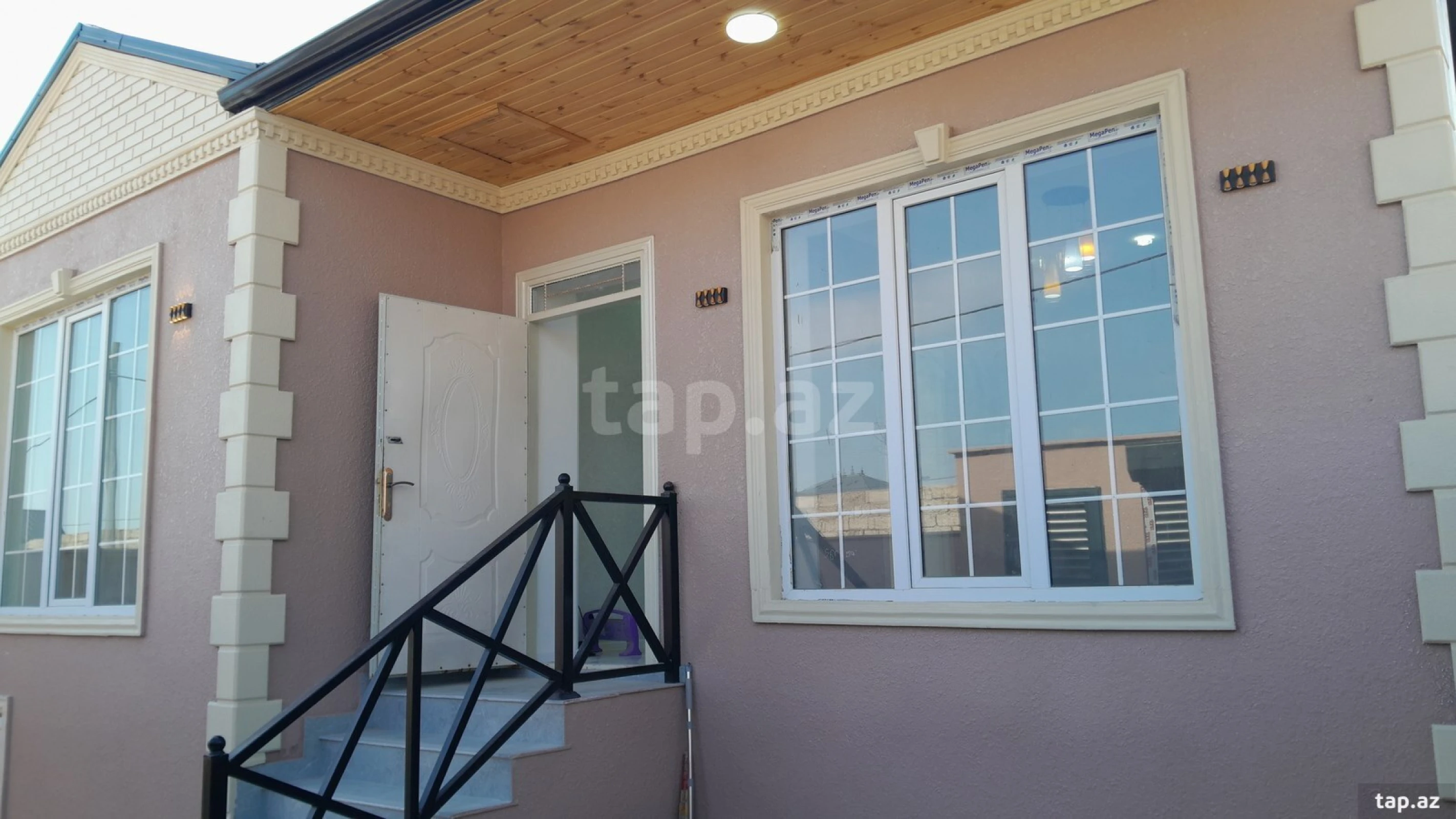 Satılır 3 otaqlı həyət evi