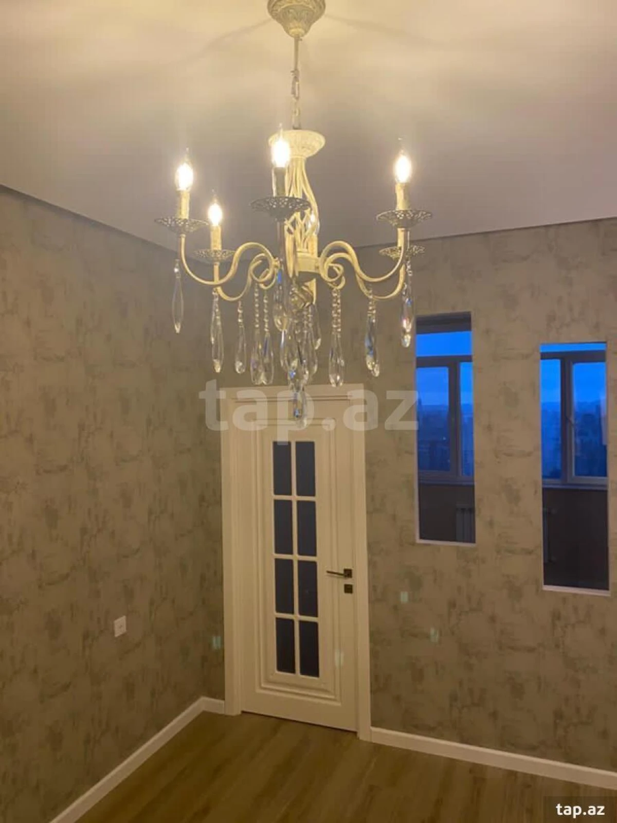 Satılır 4 otaqlı yeni tikili 94 m²