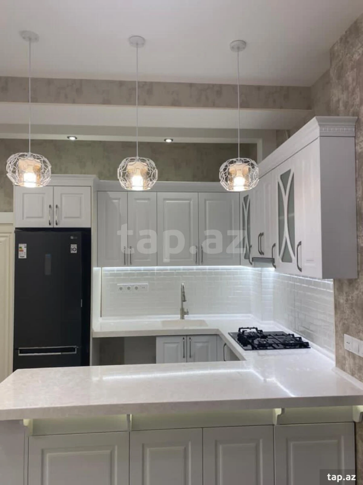 Satılır 4 otaqlı yeni tikili 94 m²