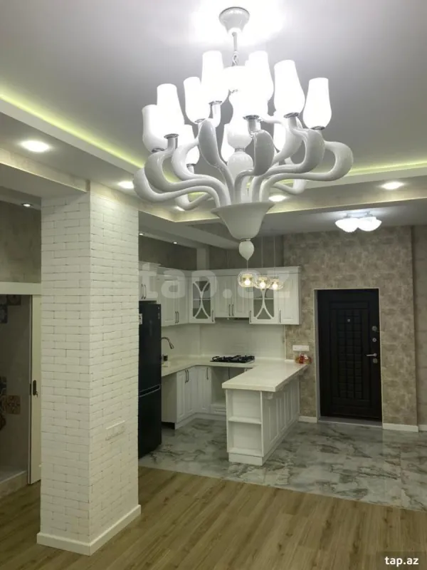 Satılır 4 otaqlı yeni tikili 94 m²