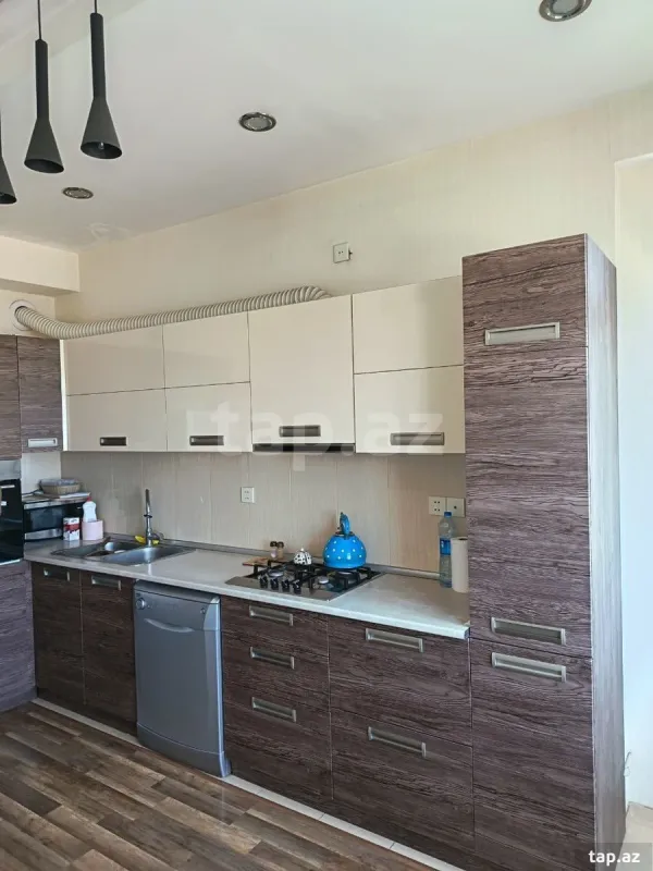 Satılır 3 otaqlı yeni tikili 114 m²