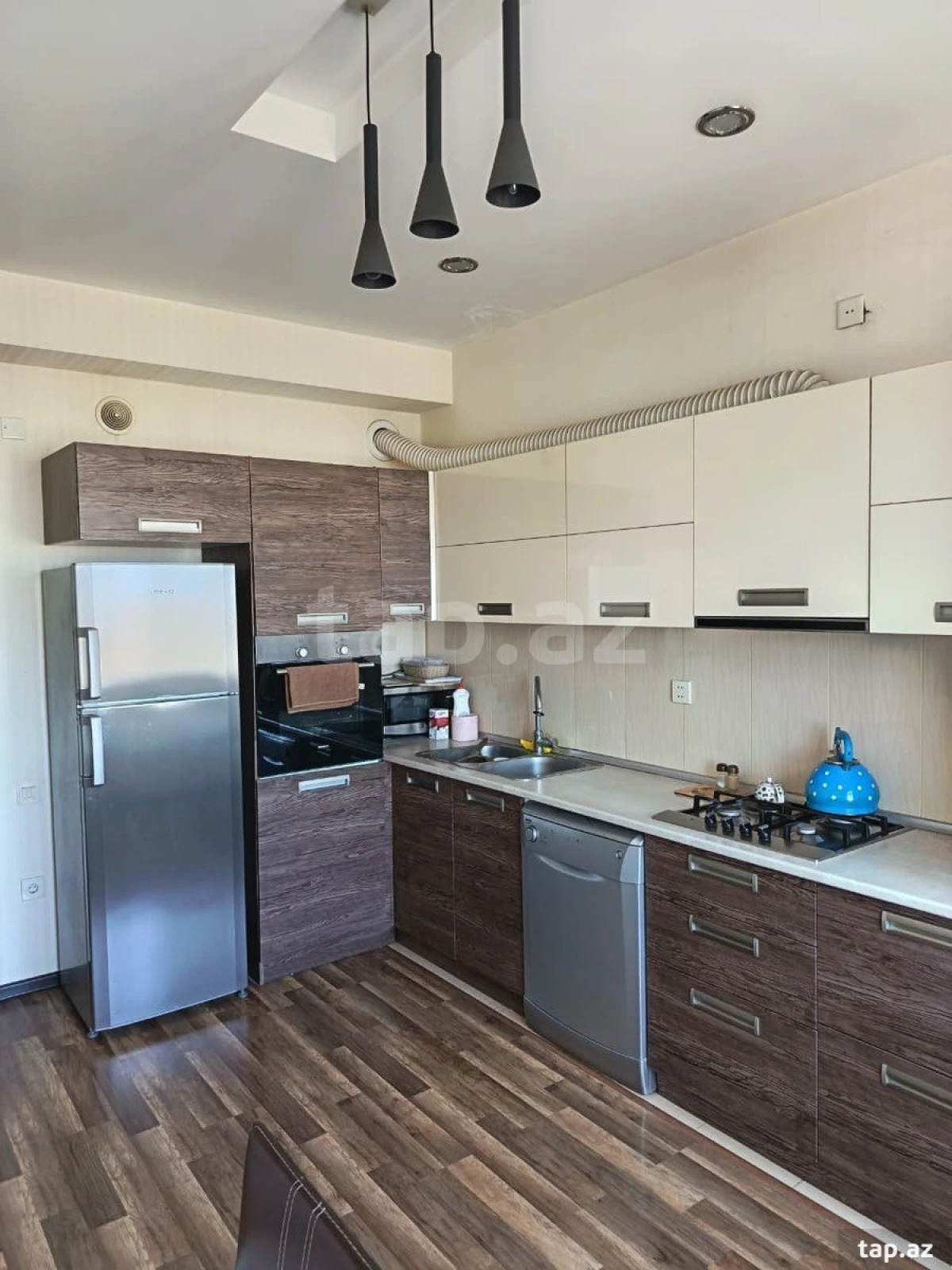 Satılır 3 otaqlı yeni tikili 114 m²