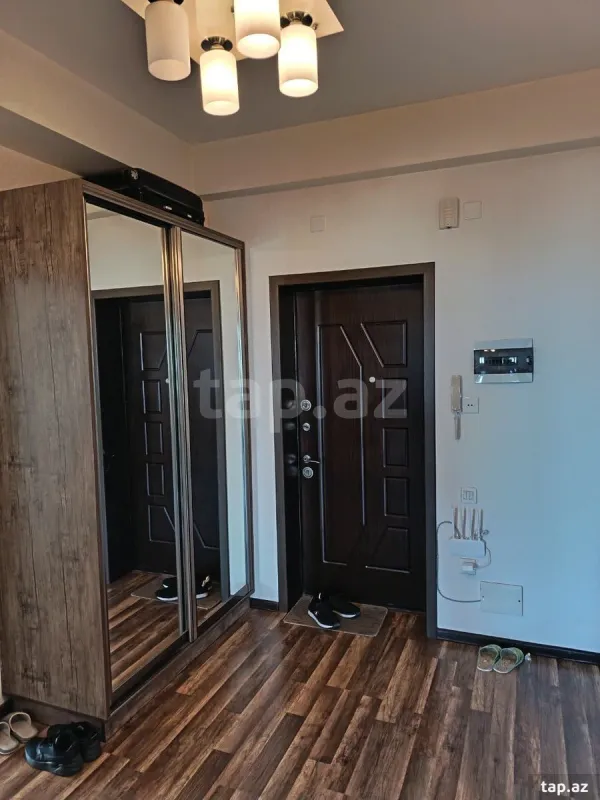 Satılır 3 otaqlı yeni tikili 114 m²