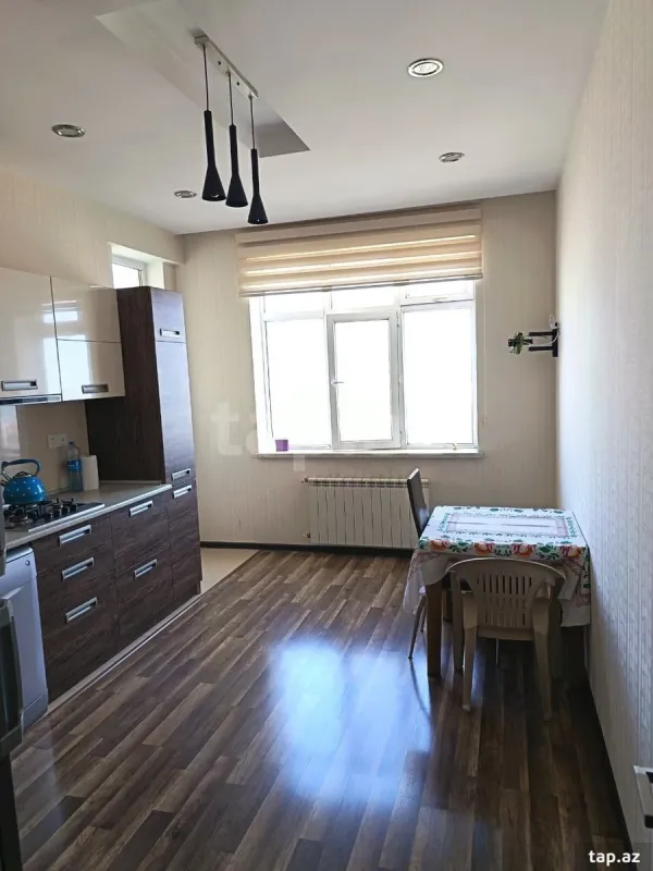 Satılır 3 otaqlı yeni tikili 114 m²