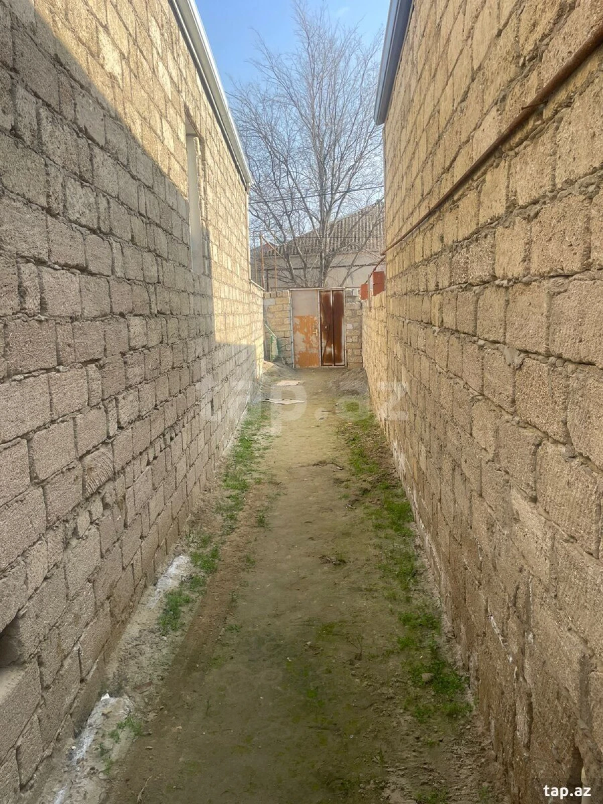 Satılır 2 otaqlı həyət evi