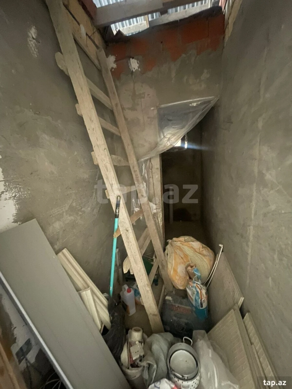 Satılır 2 otaqlı həyət evi