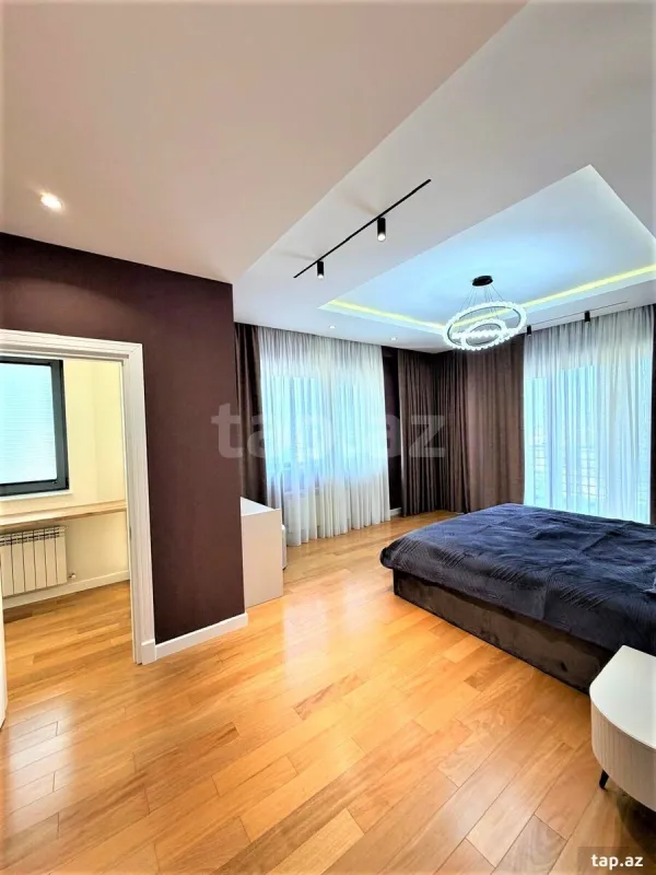 Kirayə verilir 4 otaqlı yeni tikili 250 m²