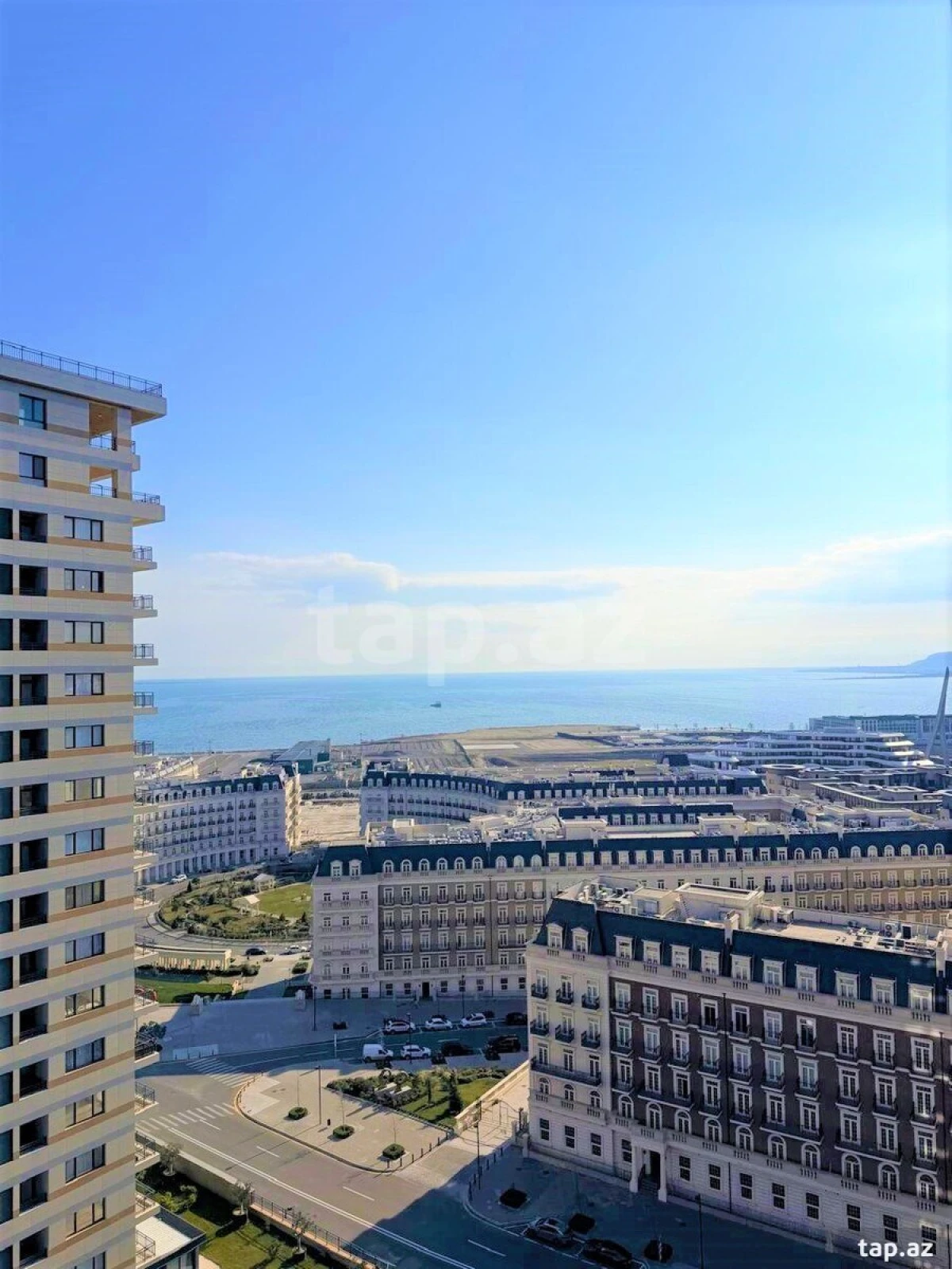 Kirayə verilir 4 otaqlı yeni tikili 250 m²