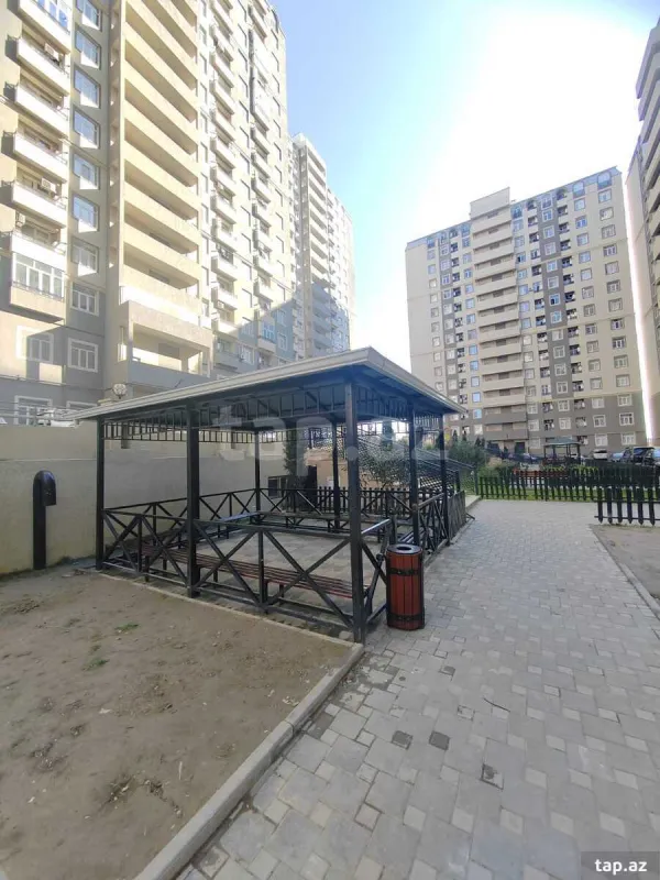 Satılır 2 otaqlı yeni tikili 40 m²