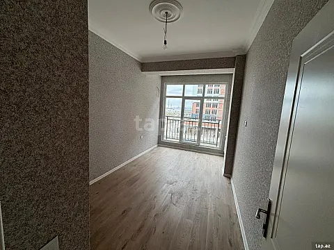 Kirayə verilir 2 otaqlı yeni tikili 65 m²