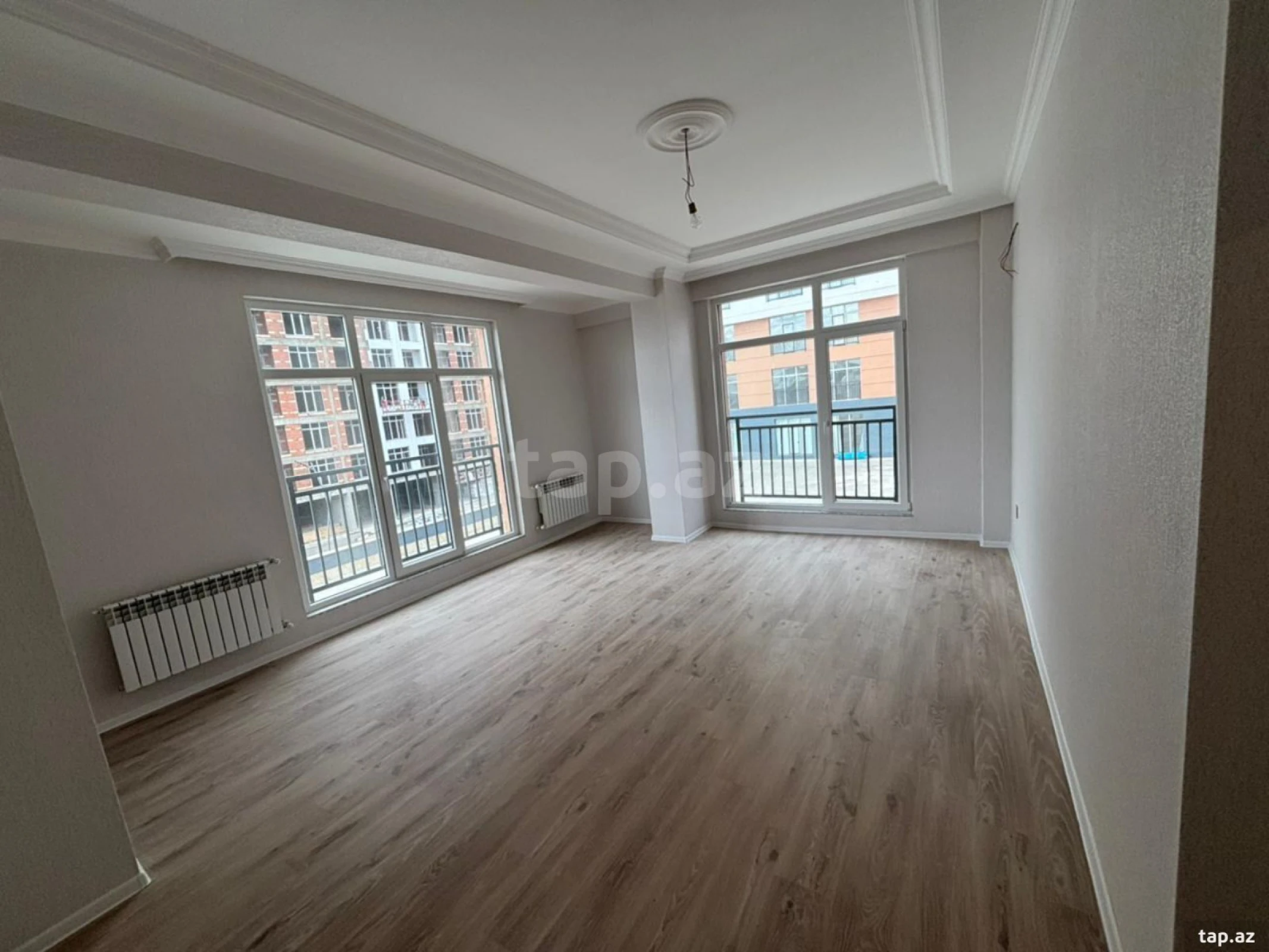 Kirayə verilir 2 otaqlı yeni tikili 65 m²