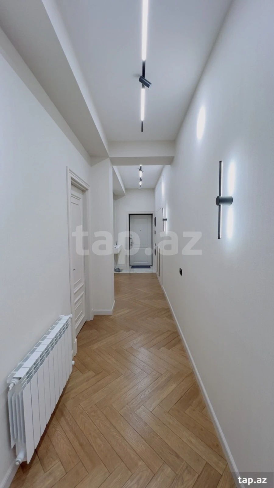 Satılır 3 otaqlı yeni tikili 120 m²