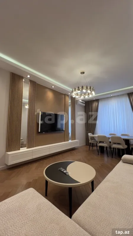 Satılır 3 otaqlı yeni tikili 120 m²