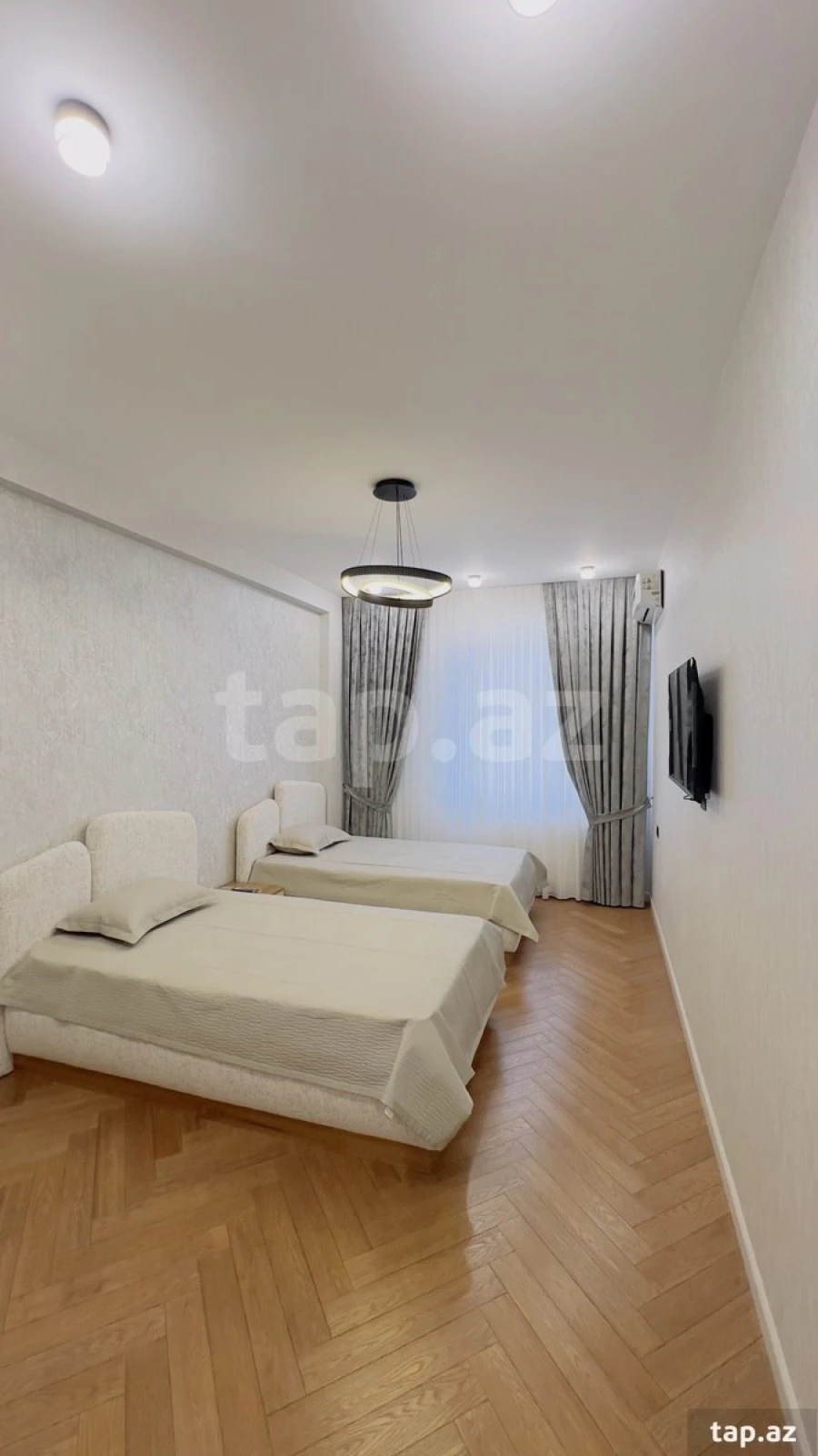 Satılır 3 otaqlı yeni tikili 120 m²