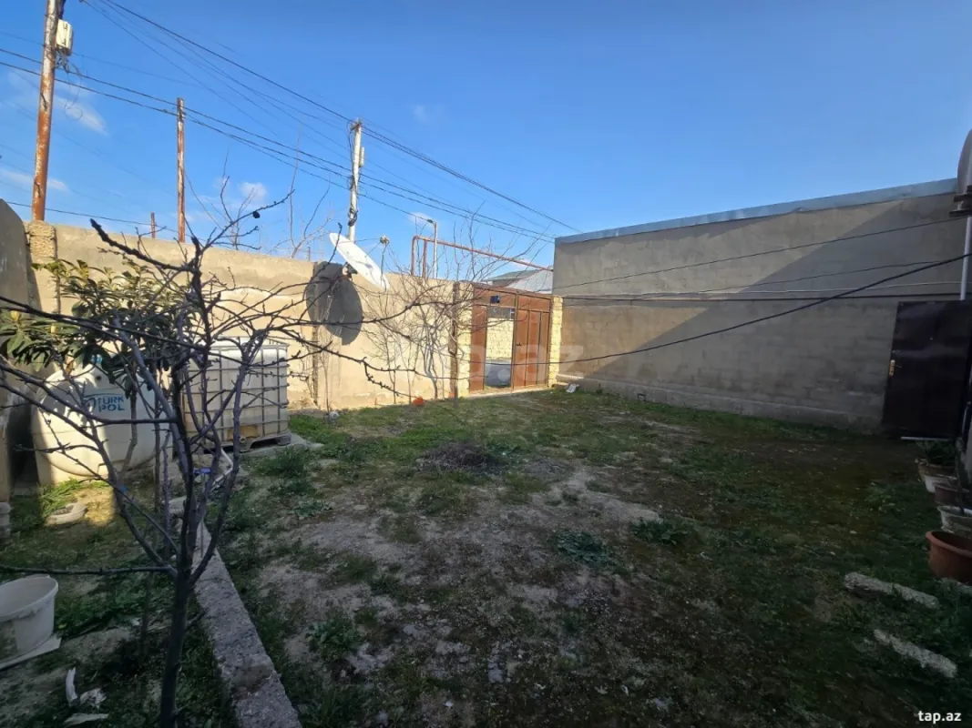 Satılır 3 otaqlı həyət evi