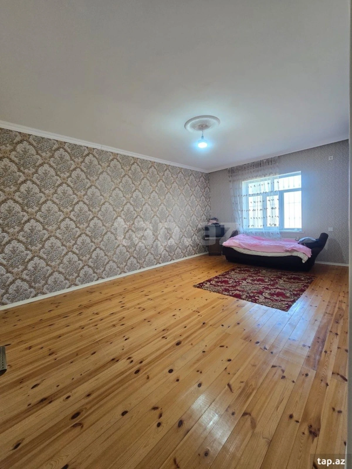 Satılır 3 otaqlı həyət evi