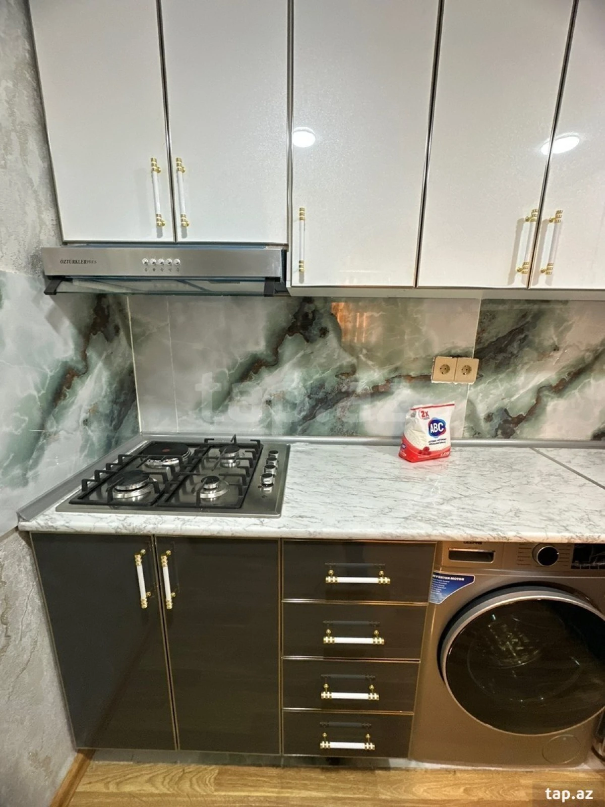 Kirayə verilir 4 otaqlı mənzil 65 m²