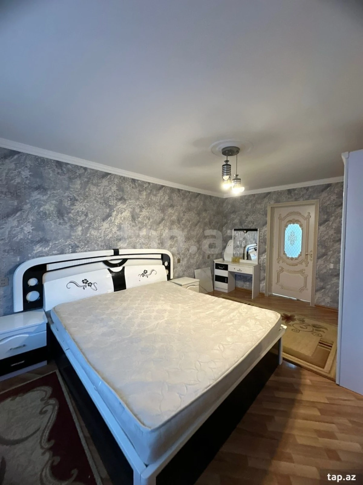 Kirayə verilir 4 otaqlı mənzil 65 m²