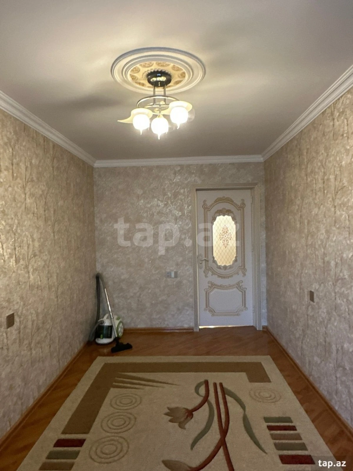 Kirayə verilir 4 otaqlı mənzil 65 m²