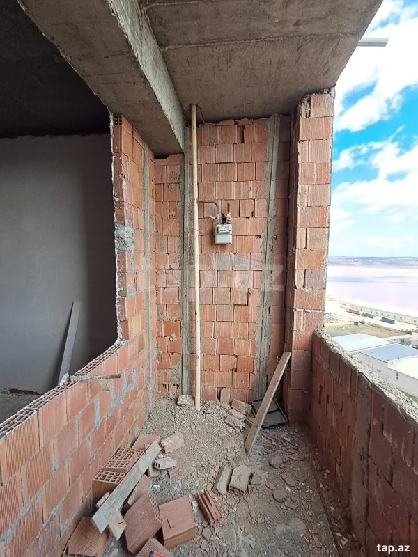 Satılır 2 otaqlı yeni tikili 80 m²