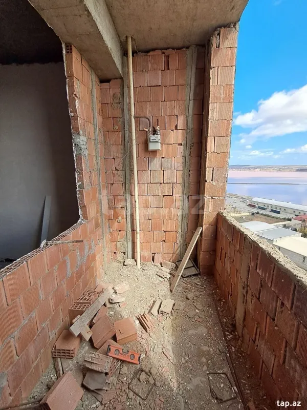 Satılır 2 otaqlı yeni tikili 80 m²