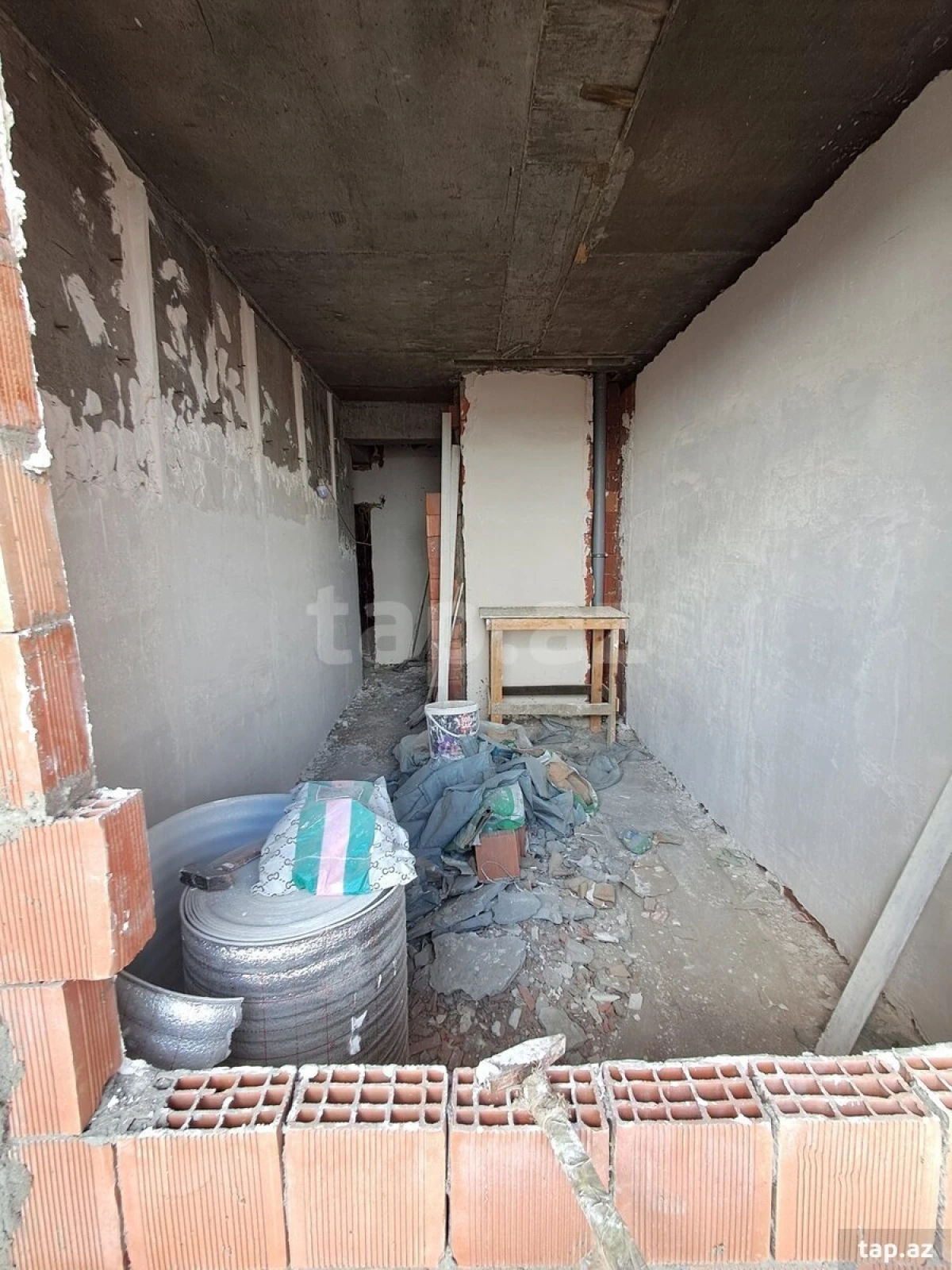 Satılır 2 otaqlı yeni tikili 80 m²