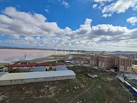 Satılır 2 otaqlı yeni tikili 80 m²