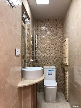 Kirayə verilir 3 otaqlı mənzil 155 m²