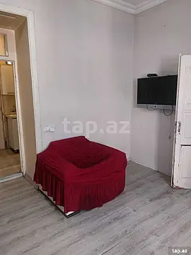Kirayə verilir 2 otaqlı mənzil 60 m²